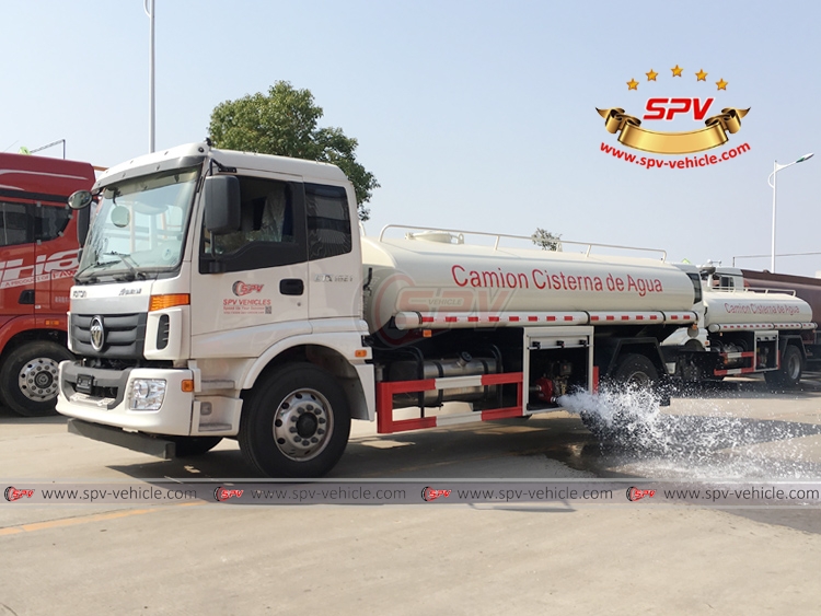 Water Tank Truck FOTON - Diesel Water Pump Working